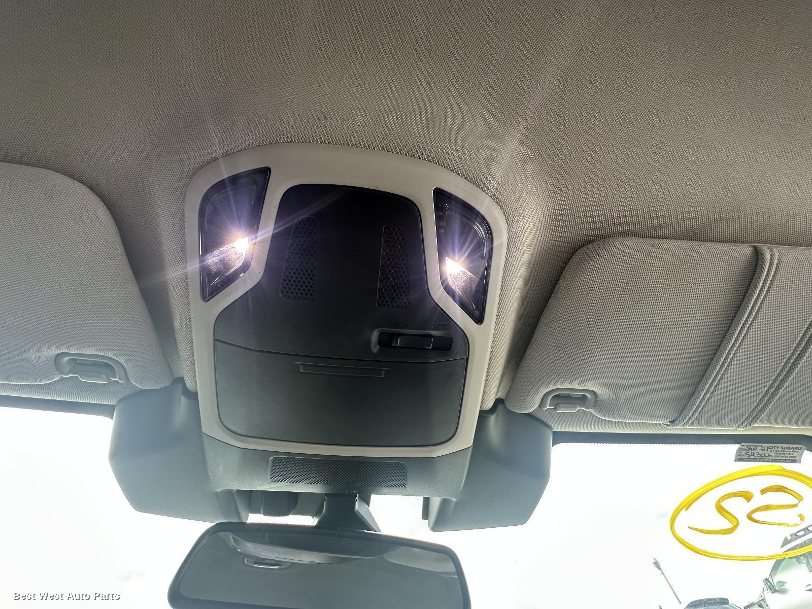 2024 SUBARU OUTBACK Courtesy Light