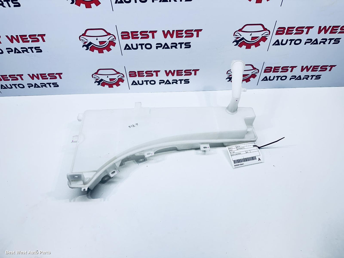 2024 MITSUBISHI TRITON Washer Bottle