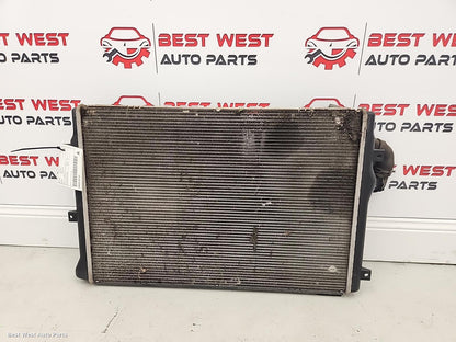 2015 VOLKSWAGEN CADDY Radiator