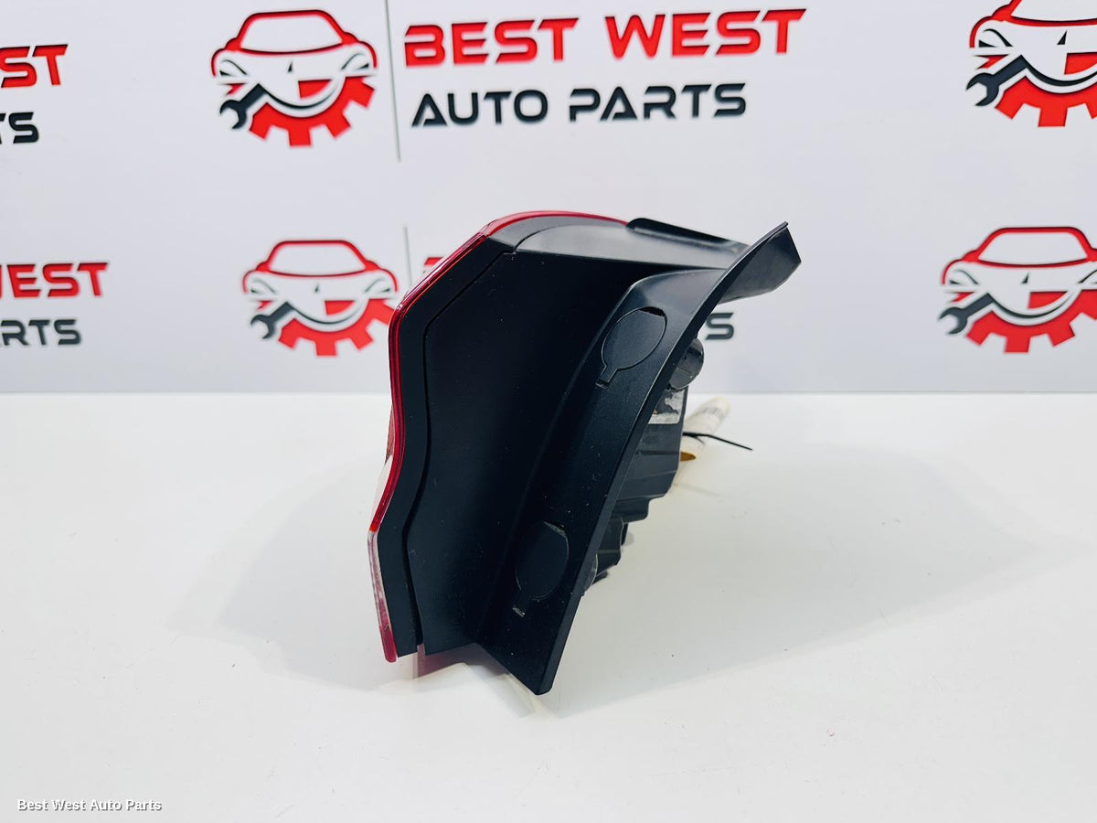 2017 HYUNDAI I30 Left Taillight