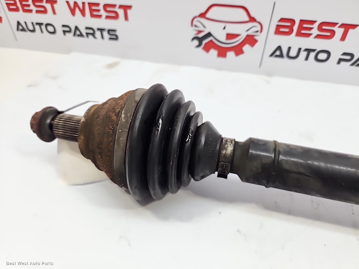 2015 VOLKSWAGEN CADDY Right Driveshaft