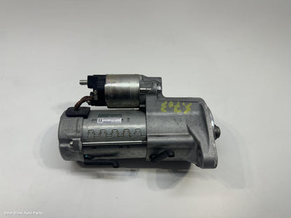 2024 TOYOTA HILUX Starter