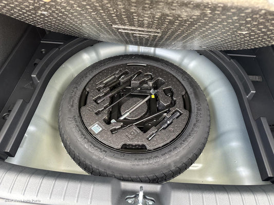 2023 KIA CERATO Jack/Tool Kit