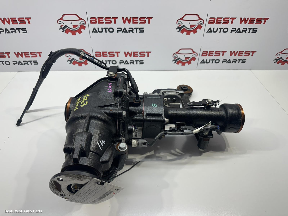2024 TOYOTA HILUX Differential Centre