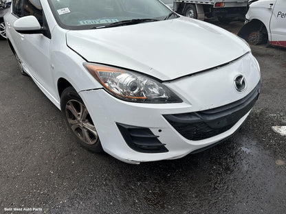 2009 MAZDA 3 Left Headlamp