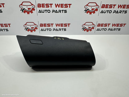 2024 TOYOTA HILUX Glove Box