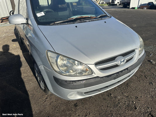 2006 HYUNDAI GETZ Left Guard