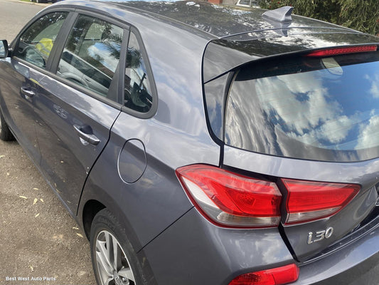 2017 HYUNDAI I30 Left Taillight