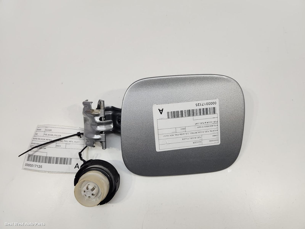 2022 TOYOTA KLUGER Fuel Door / Filler