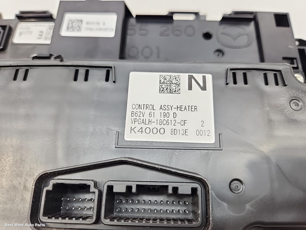 2018 MAZDA 3 Heater/Ac Controls