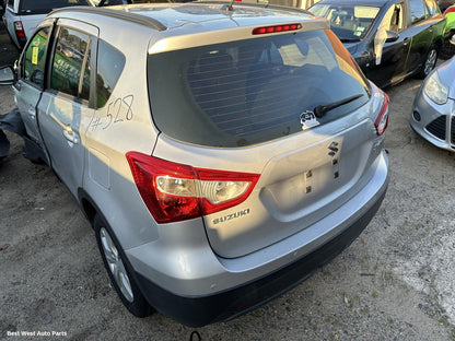 2016 SUZUKI S-CROSS Bootlid/Tailgate