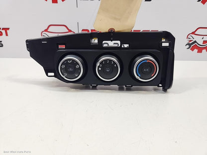 2018 TOYOTA COROLLA Heater/Ac Controls