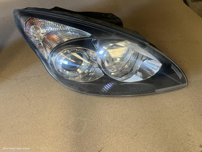 2010 HYUNDAI I30 Right Headlamp