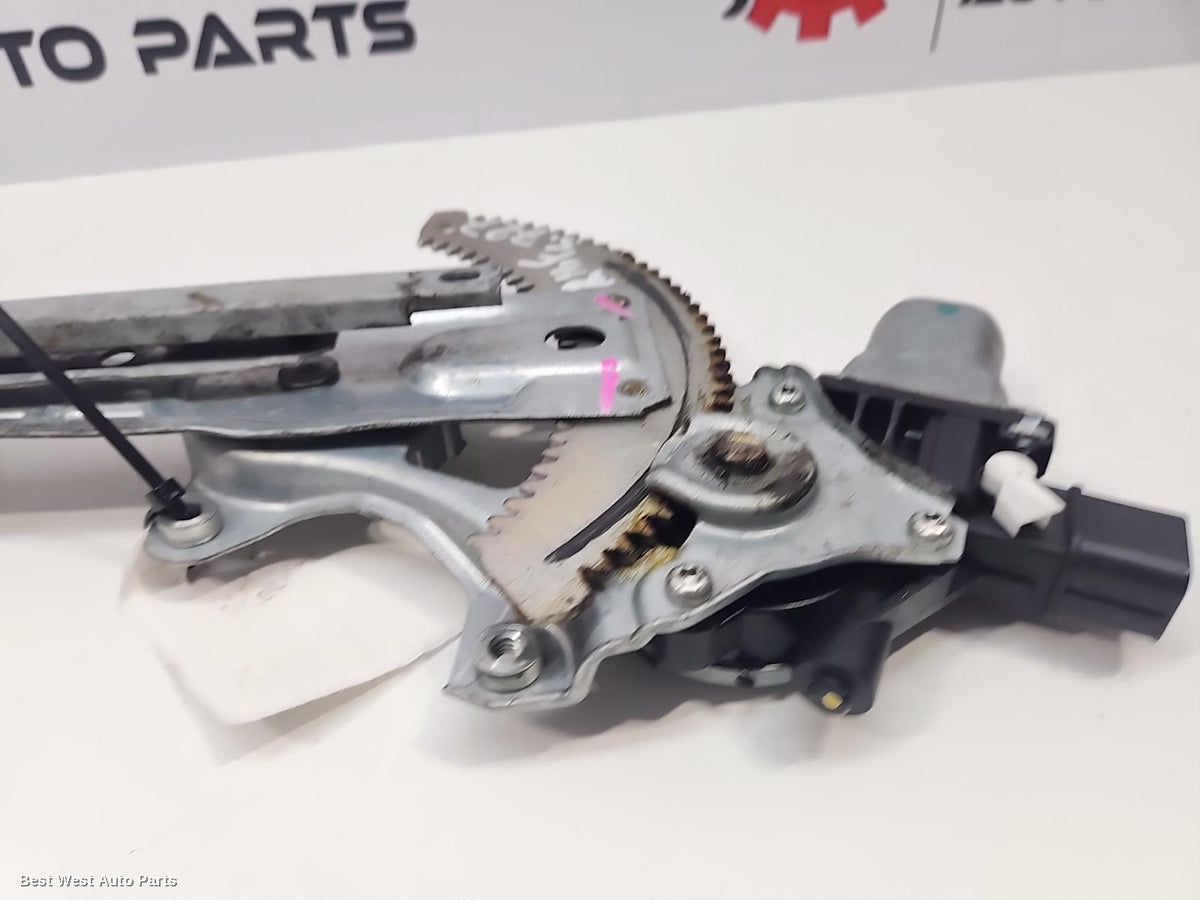 2014 MITSUBISHI MIRAGE Right Front Window Reg/Motor