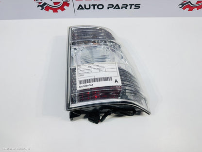 2015 MITSUBISHI PAJERO Right Taillight