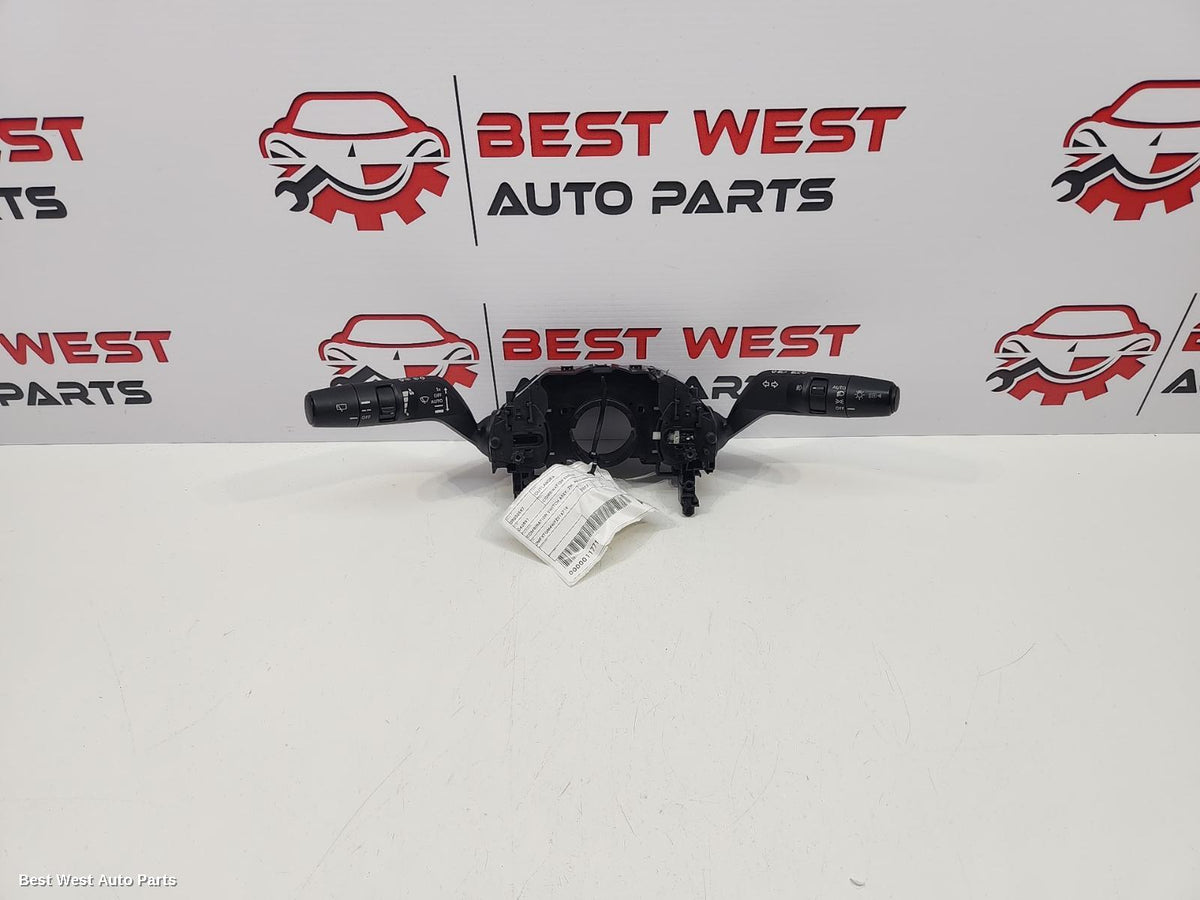 2023 MITSUBISHI OUTLANDER Combination Switch