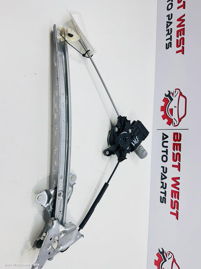 2021 TOYOTA COROLLA Left Front Window Reg/Motor
