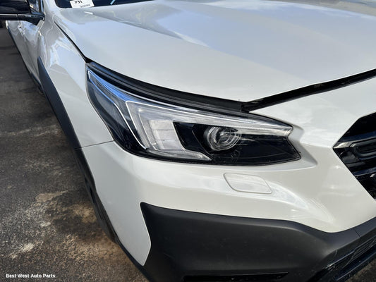 2024 SUBARU OUTBACK Right Headlamp