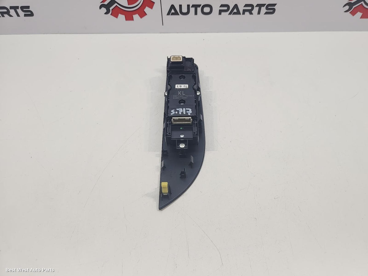 2022 TOYOTA COROLLA Pwr Dr Wind Switch