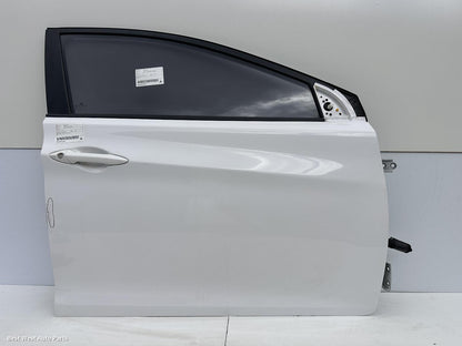 2012 HYUNDAI ELANTRA Right Front Door