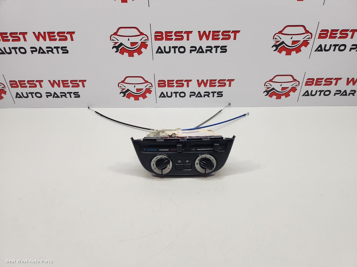2013 MITSUBISHI MIRAGE Heater/Ac Controls