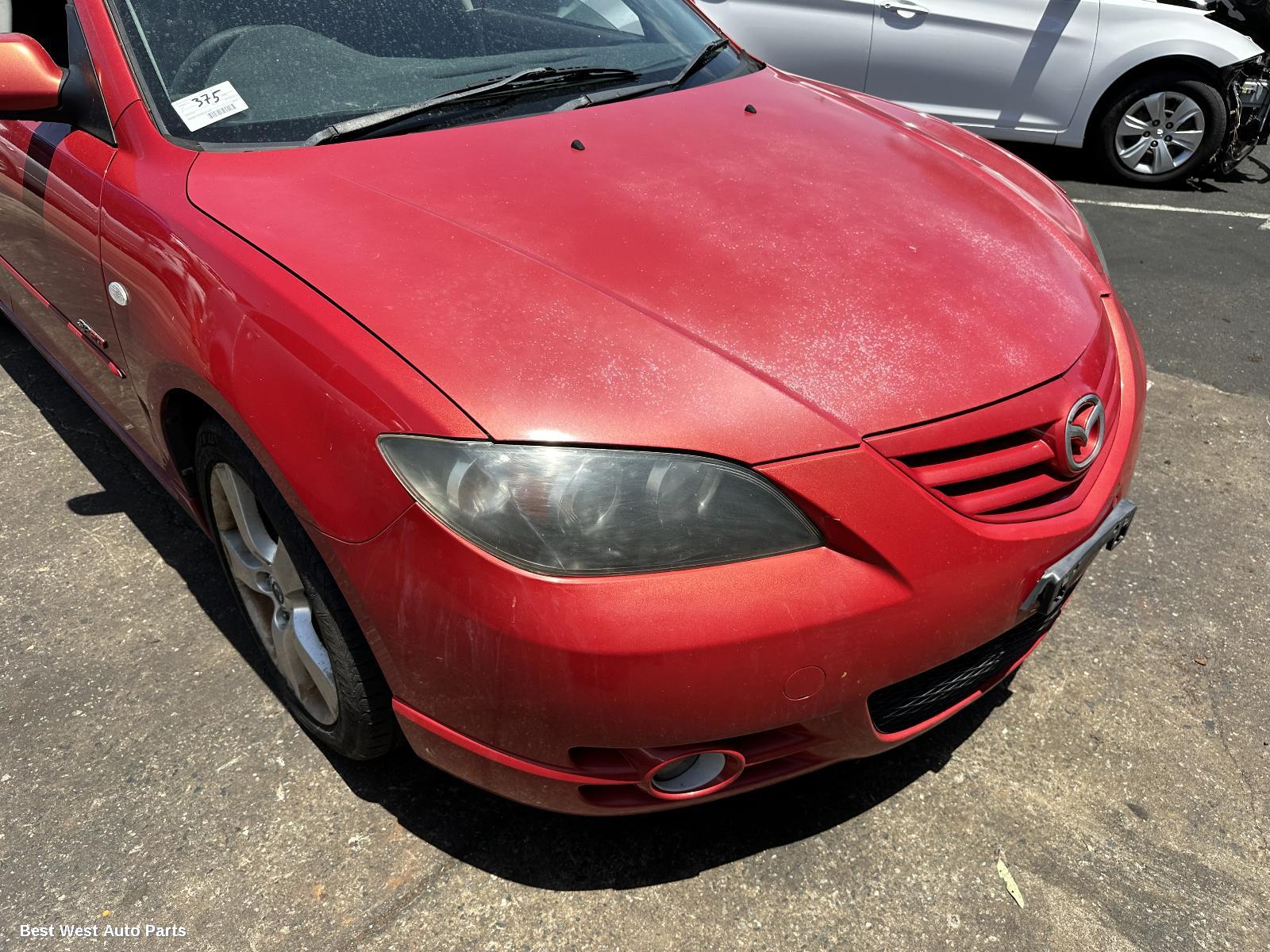 2006 MAZDA 3 Left Front Door
