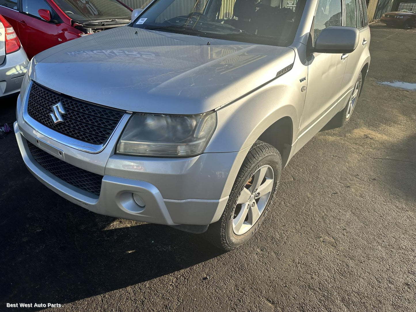 2008 SUZUKI VITARA Left Guard