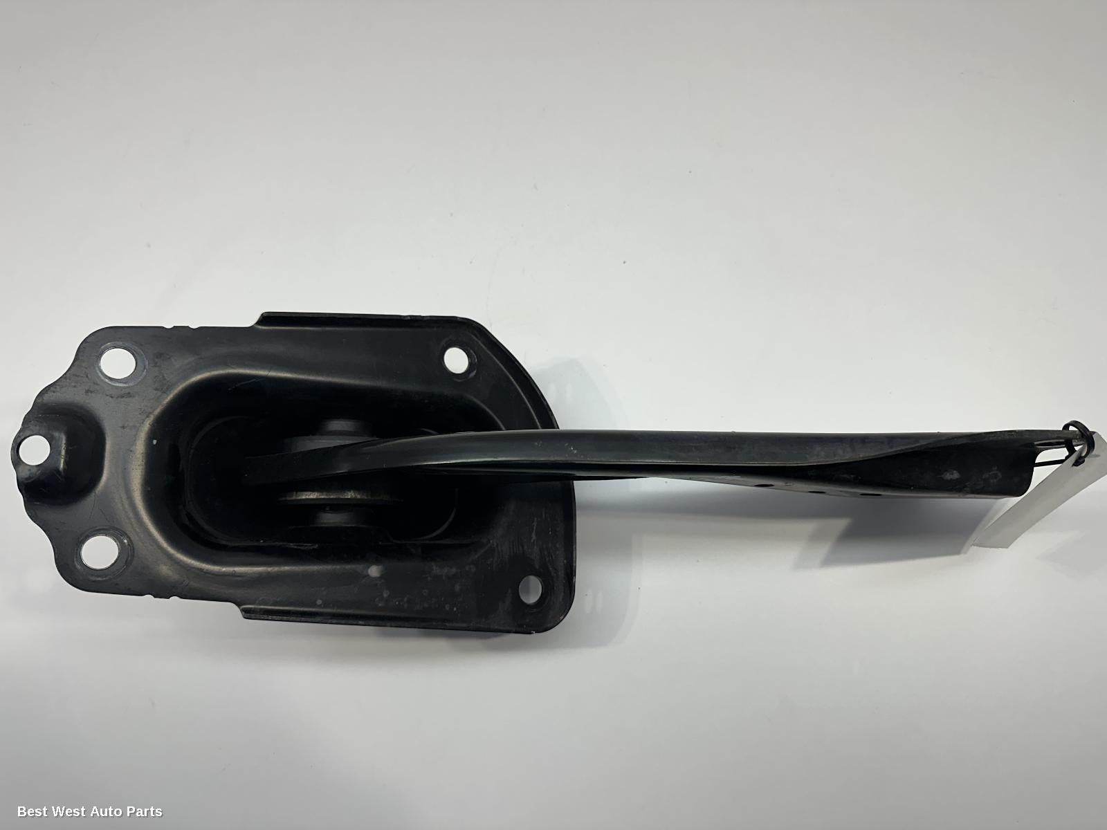 2022 TOYOTA COROLLA Left Rear Trailing Arm