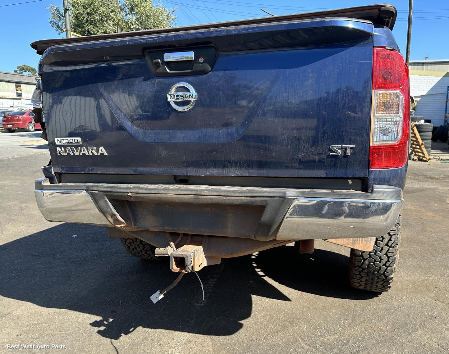 2015 NISSAN NAVARA Bootlid/Tailgate