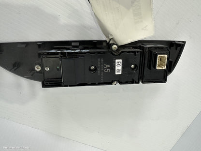 2021 TOYOTA COROLLA Pwr Dr Wind Switch