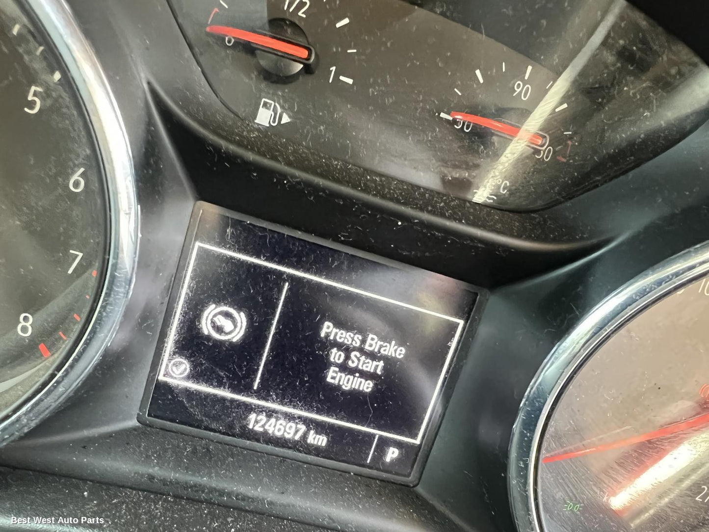 2019 HOLDEN COMMODORE Instrument Cluster