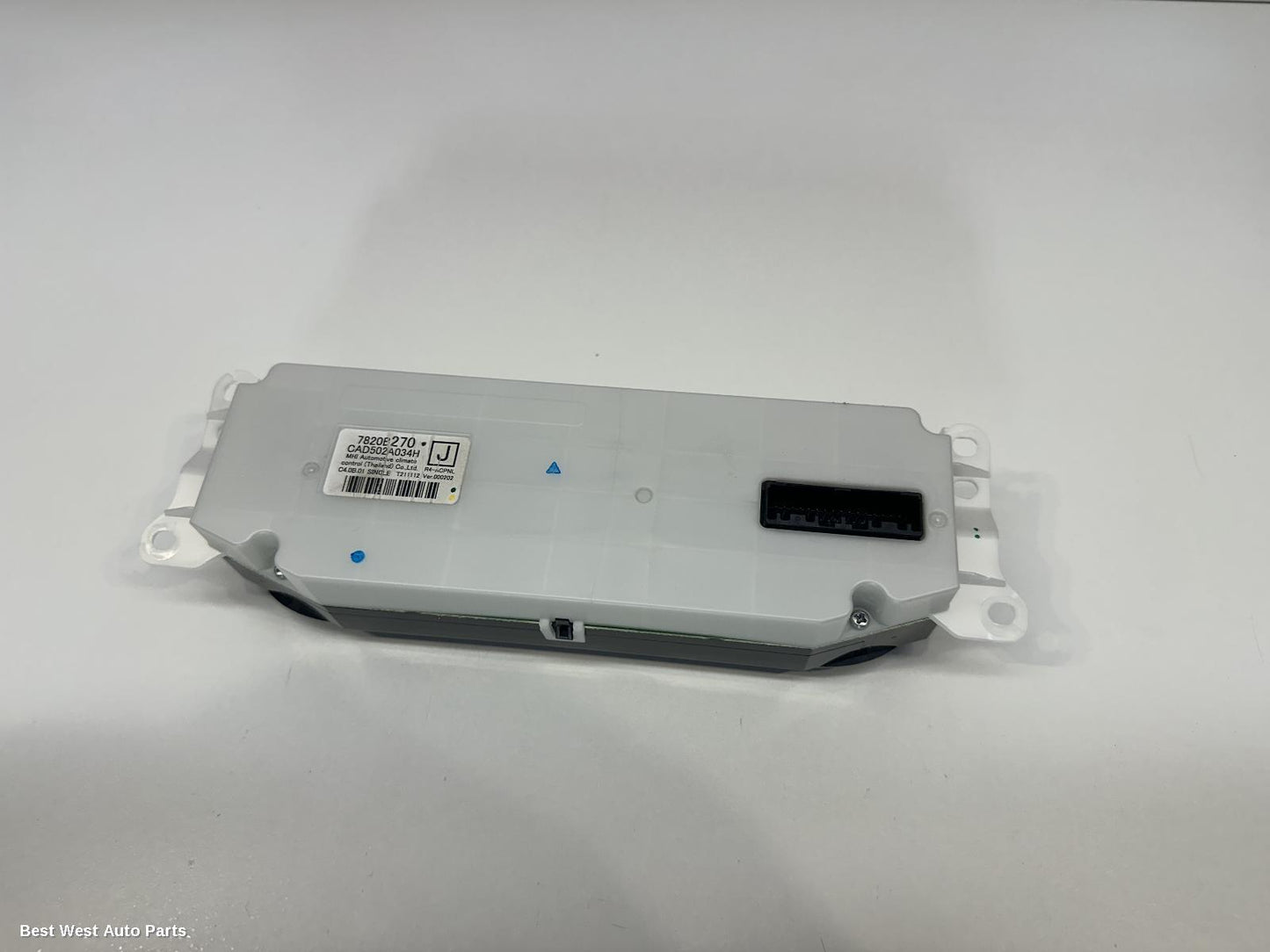 2020 MITSUBISHI TRITON Heater/Ac Controls