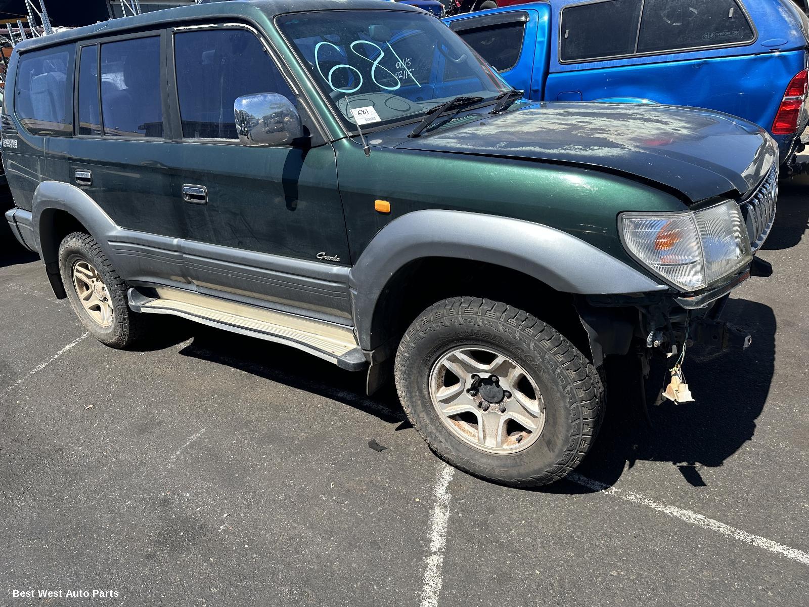 1998 TOYOTA PRADO Left Guard