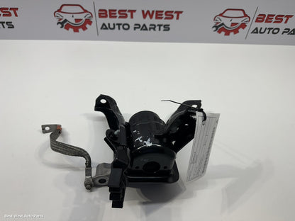 2022 TOYOTA COROLLA Mount