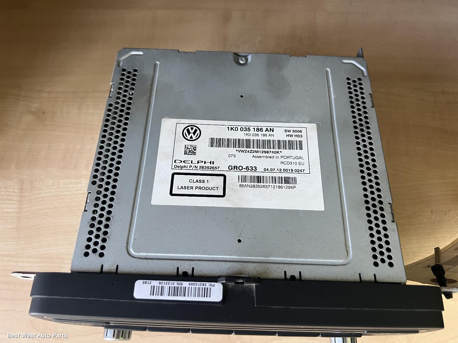 2012 VOLKSWAGEN GOLF Radio/Cd/Dvd/Sat/Tv