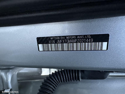 2023 MITSUBISHI OUTLANDER Left Rear Door Window