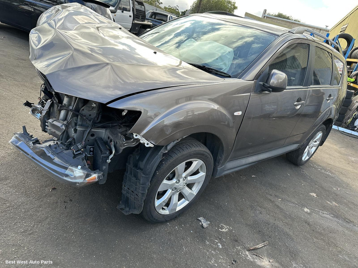 2012 MITSUBISHI OUTLANDER Left Door Mirror