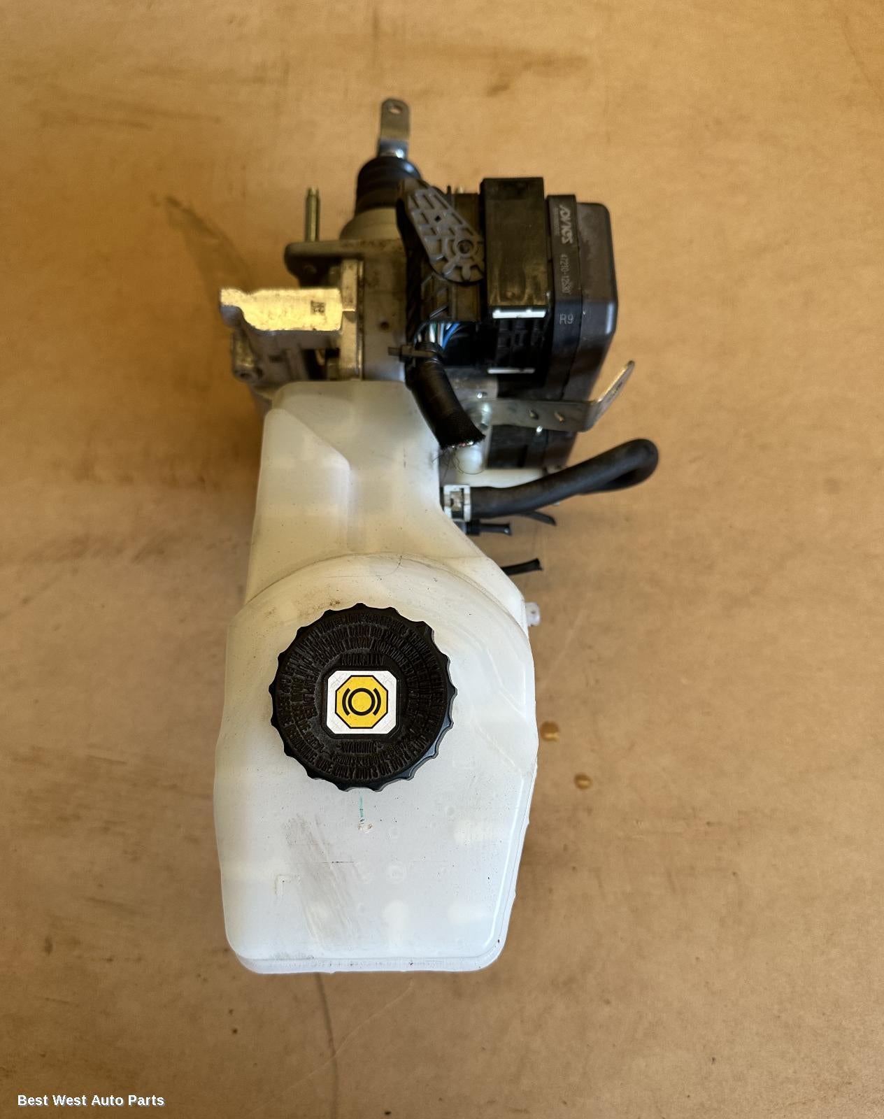 2021 TOYOTA COROLLA Brake Booster