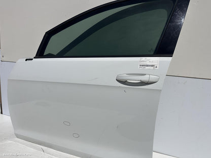 2013 VOLKSWAGEN GOLF Left Front Door