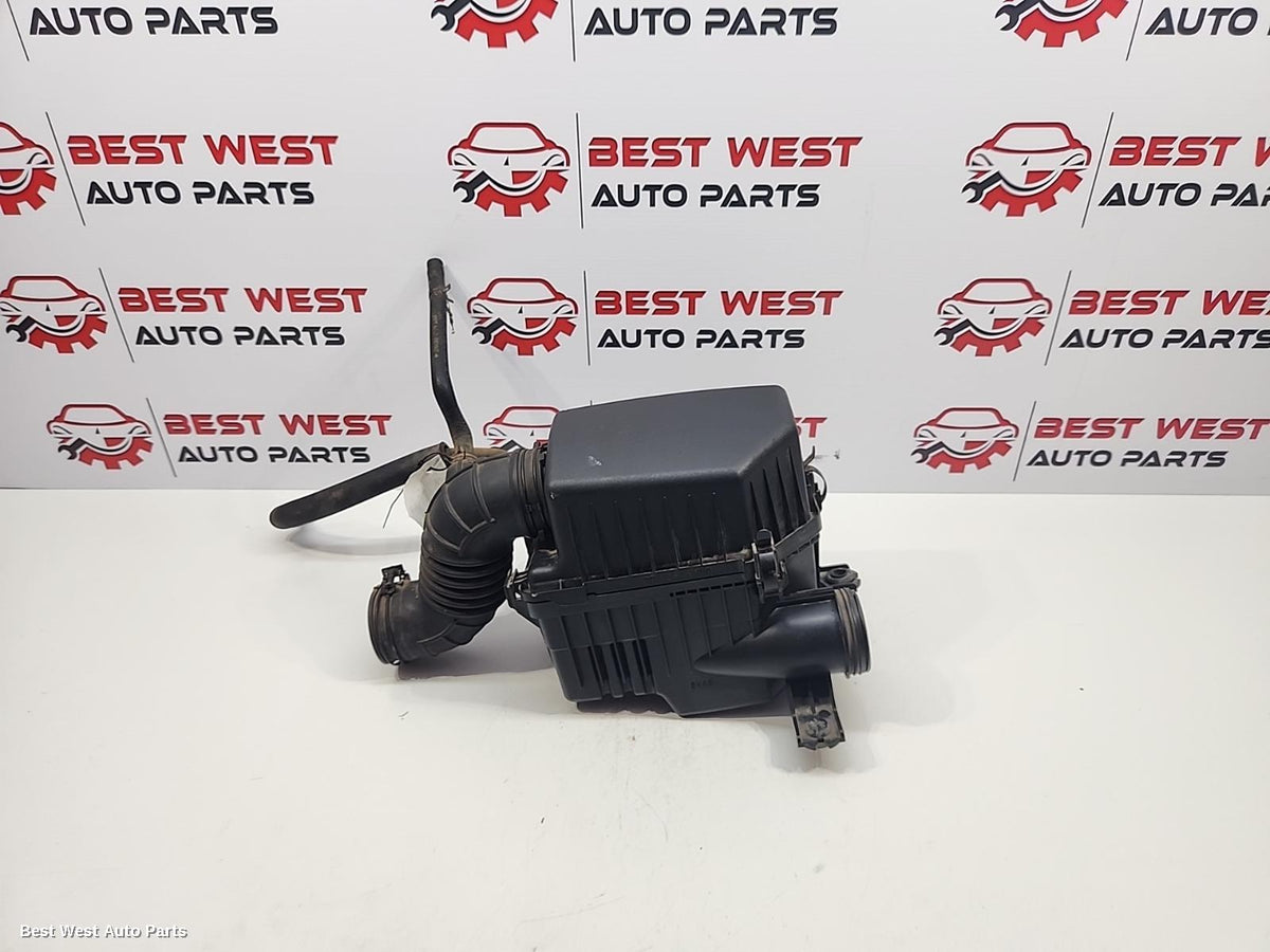 2012 KIA RIO Air Cleaner/Box