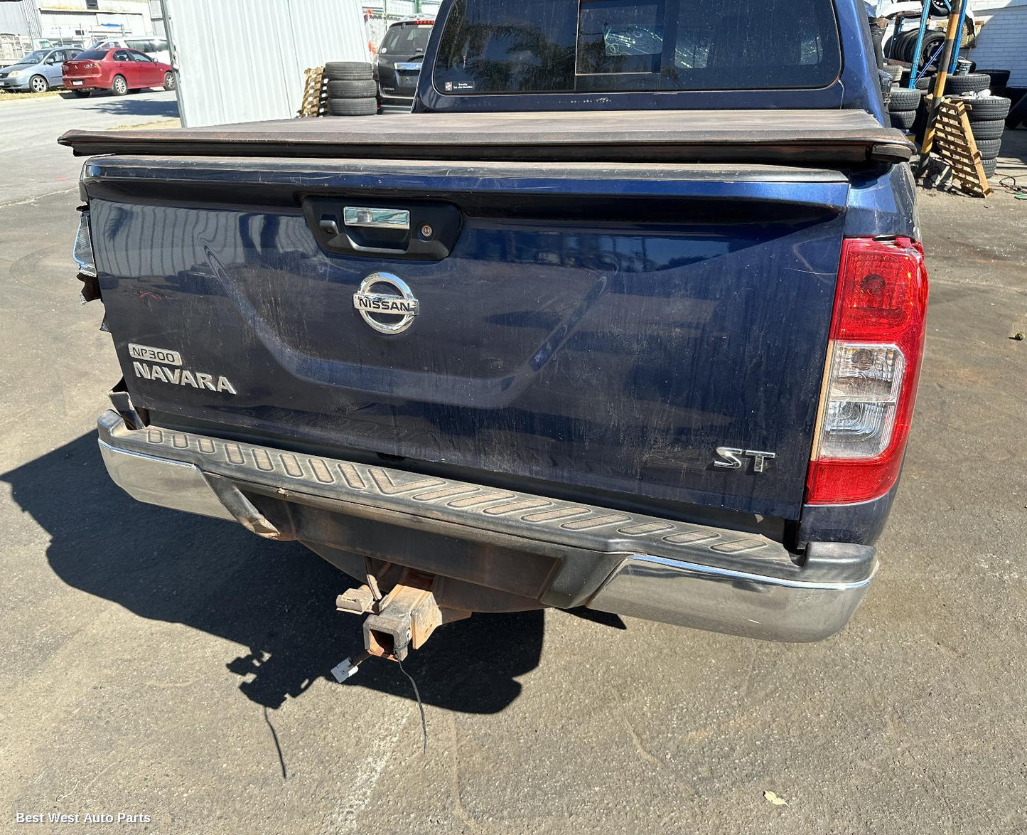 2015 NISSAN NAVARA Bootlid/Tailgate