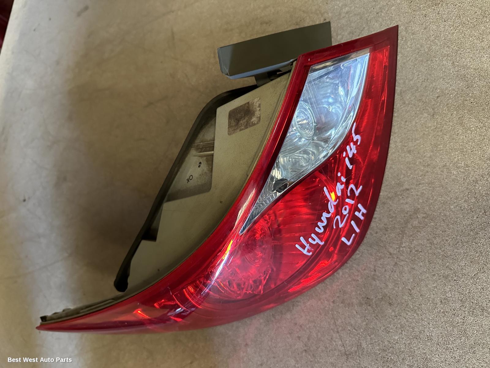 2012 HYUNDAI I45 Left Taillight