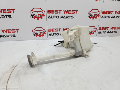 2015 NISSAN JUKE Washer Bottle