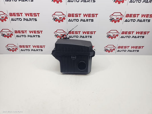 2011 SUZUKI KIZASHI Air Cleaner/Box