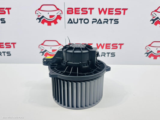 2020 HYUNDAI I30 Heater Fan Motor