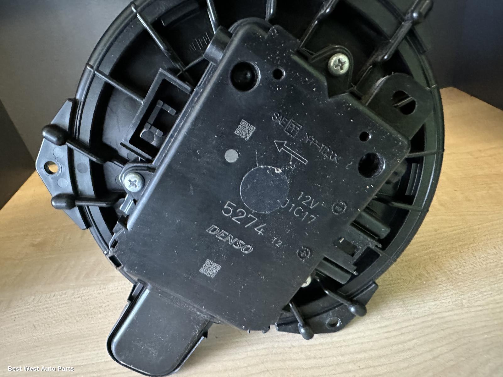 2019 MAZDA CX9 Heater Fan Motor