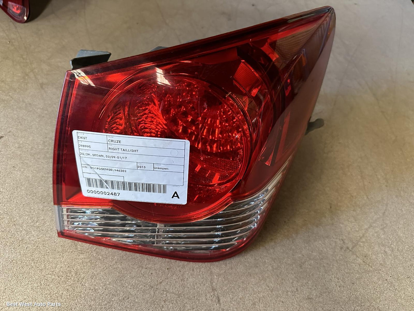 2013 HOLDEN CRUZE Right Taillight