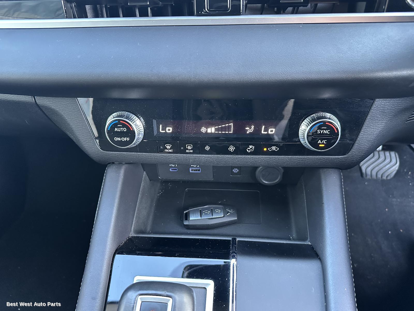 2023 MITSUBISHI OUTLANDER Heater/Ac Controls