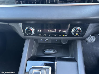 2023 MITSUBISHI OUTLANDER Heater/Ac Controls