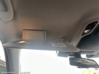 2024 SUBARU OUTBACK Sunvisor